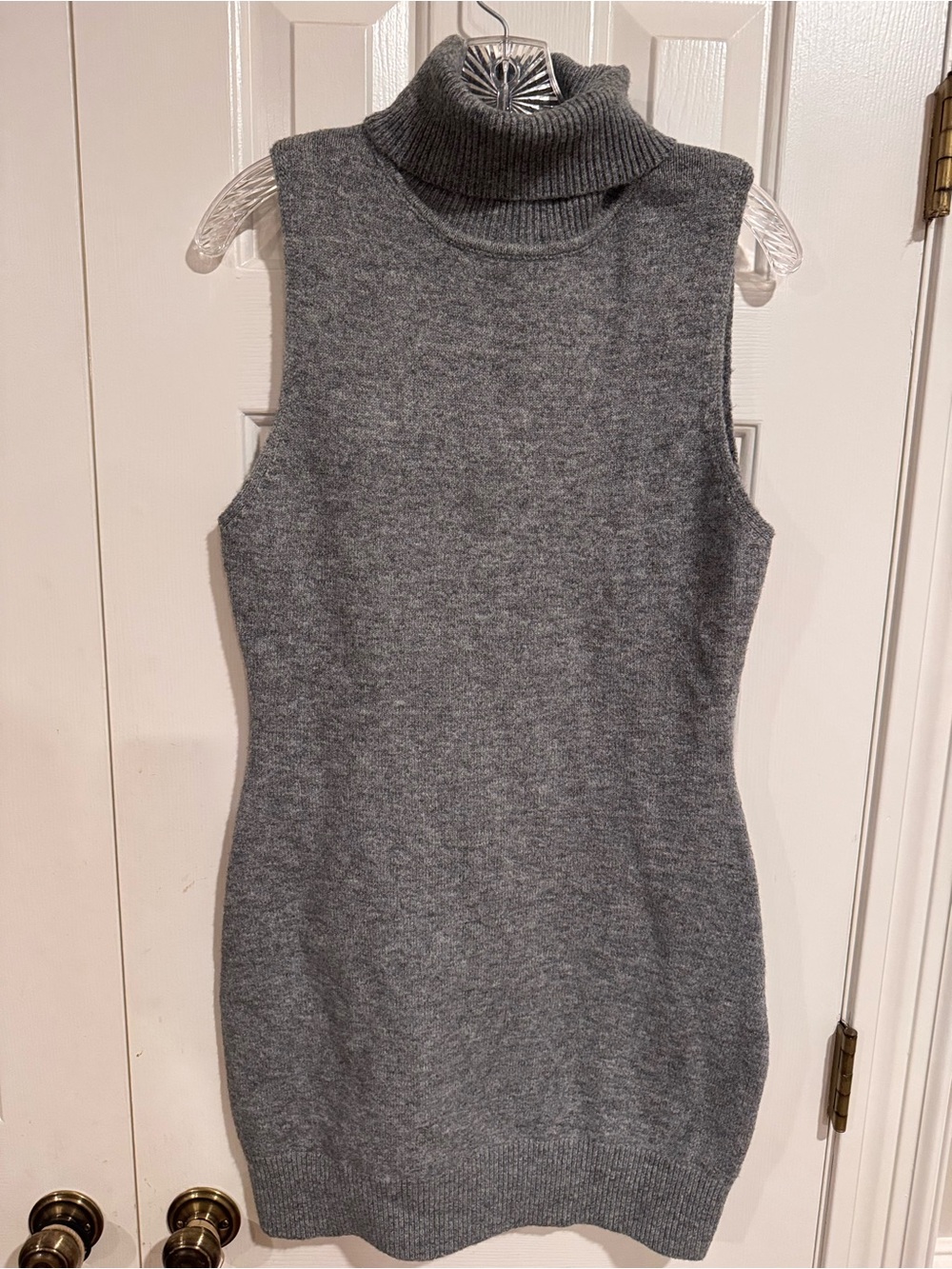 Le Lis Collection Gray Sleeveless Turtleneck Sweater Dress Size Medium